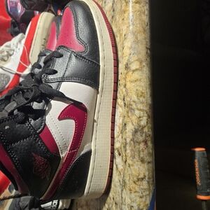 Nike Men's Athletic Shoes - Black and Red